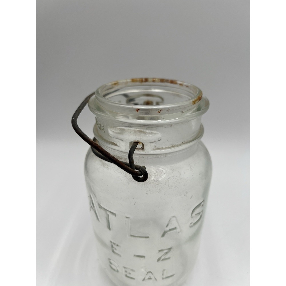 Antique White Automotive Products Atlas E-Z Seal Mason Jar Utility Wall Light - Picture 15 of 16
